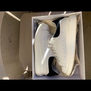 Alexander McQueen Shoes❗️